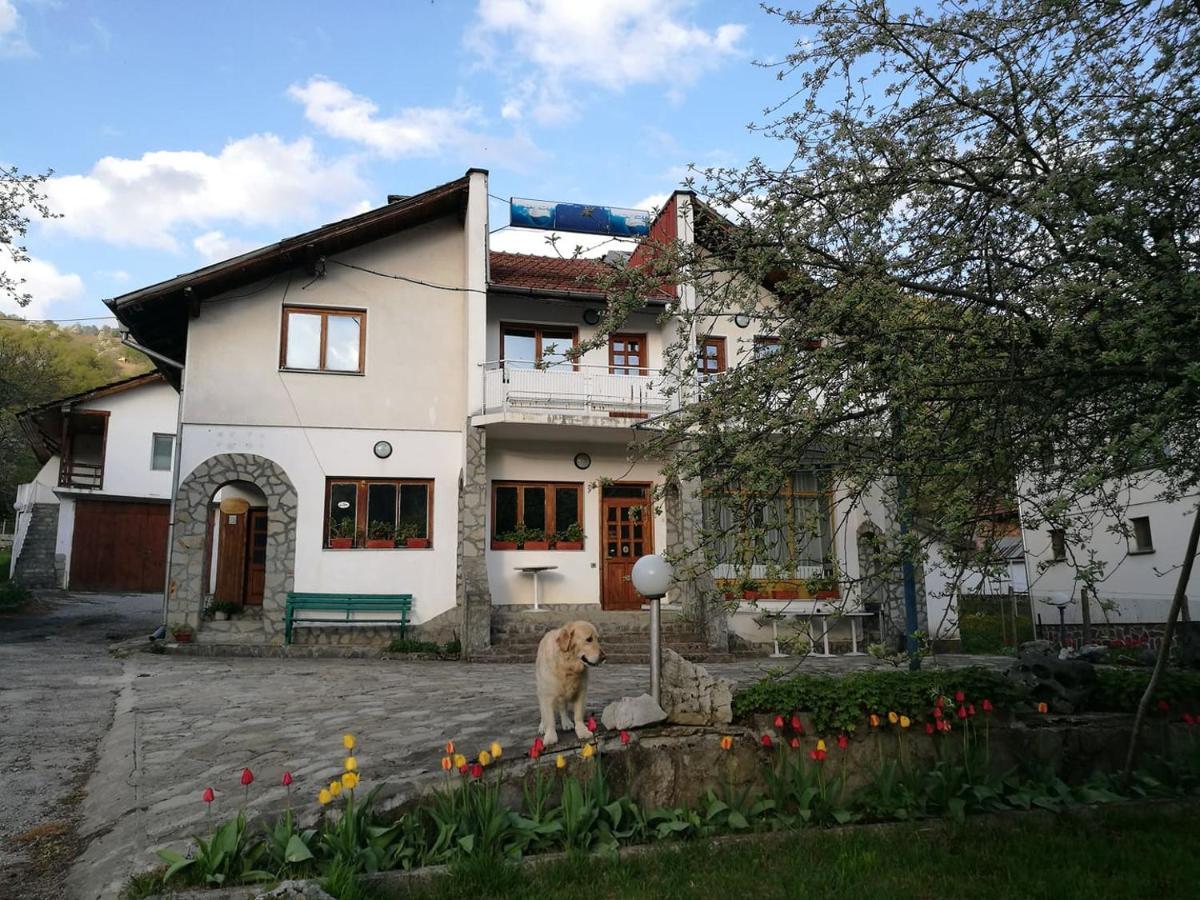 Самостоятелни Стаи В Къща За Гости Балкан Ribarica Exteriér fotografie